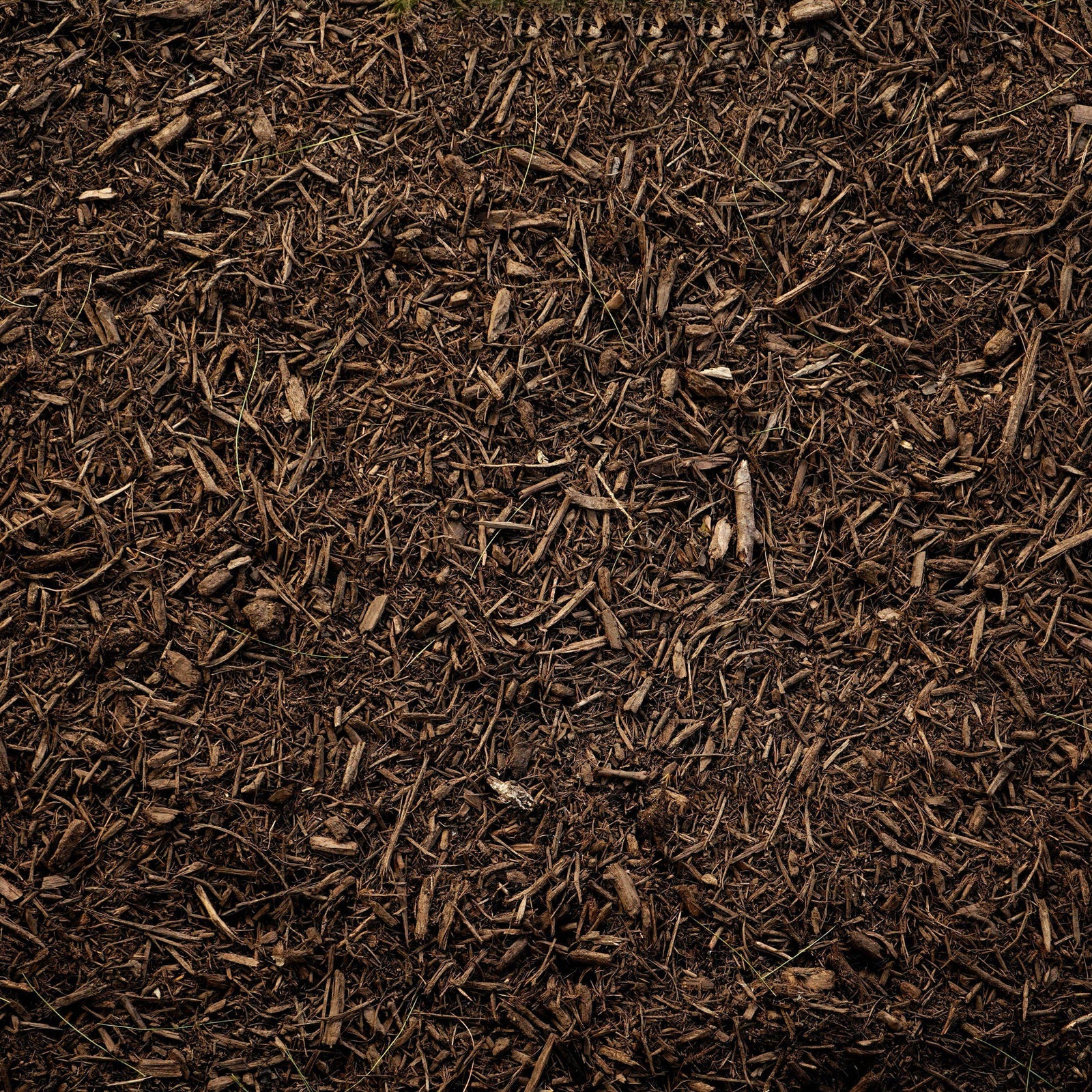 Black Double Ground Natural Mulch ~ 5 Cu. Yd. Bulk & 100% Recycled-ServeScape