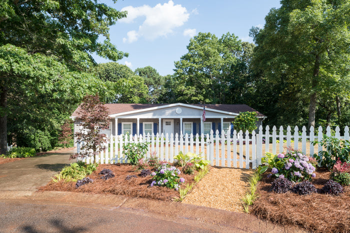 Picket Fence Curb Appeal